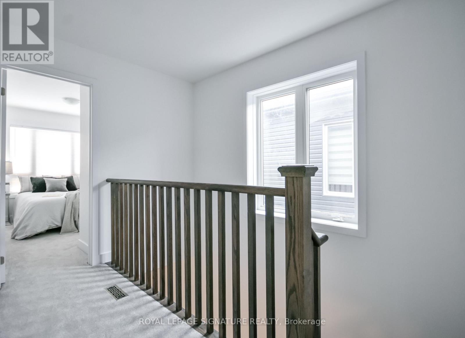 23 Turnberry Lane, Barrie, Ontario  L9J 0M8 - Photo 19 - S12910000