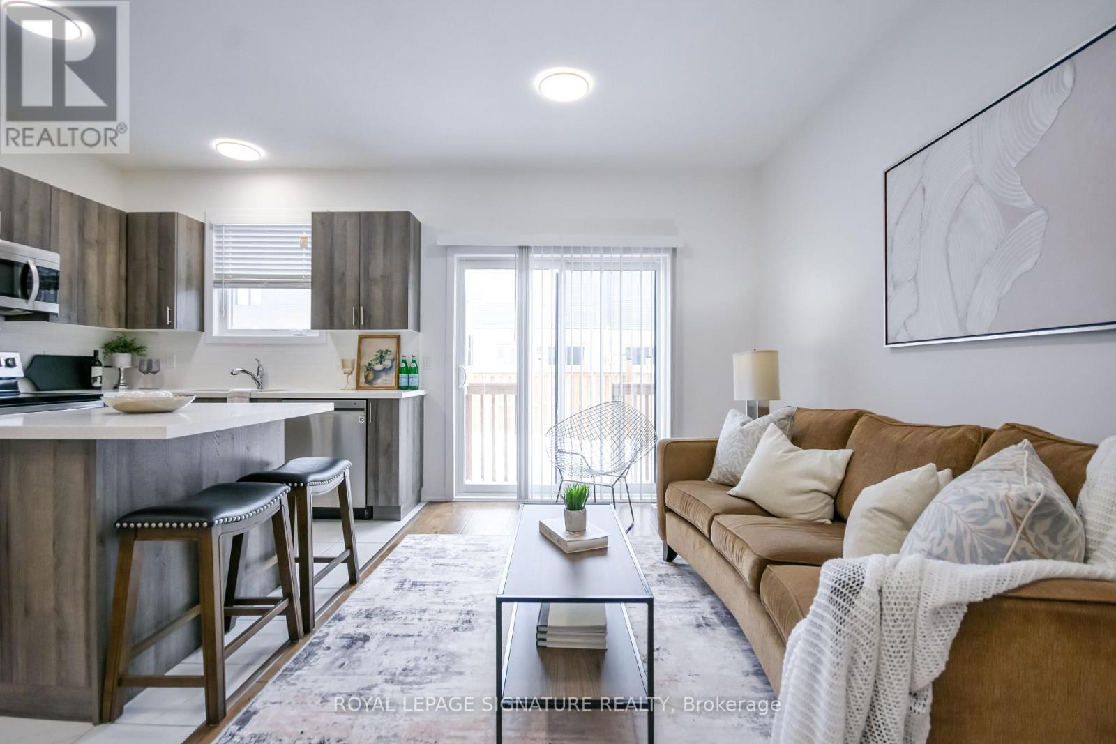 23 Turnberry Lane, Barrie, Ontario  L9J 0M8 - Photo 14 - S12910000