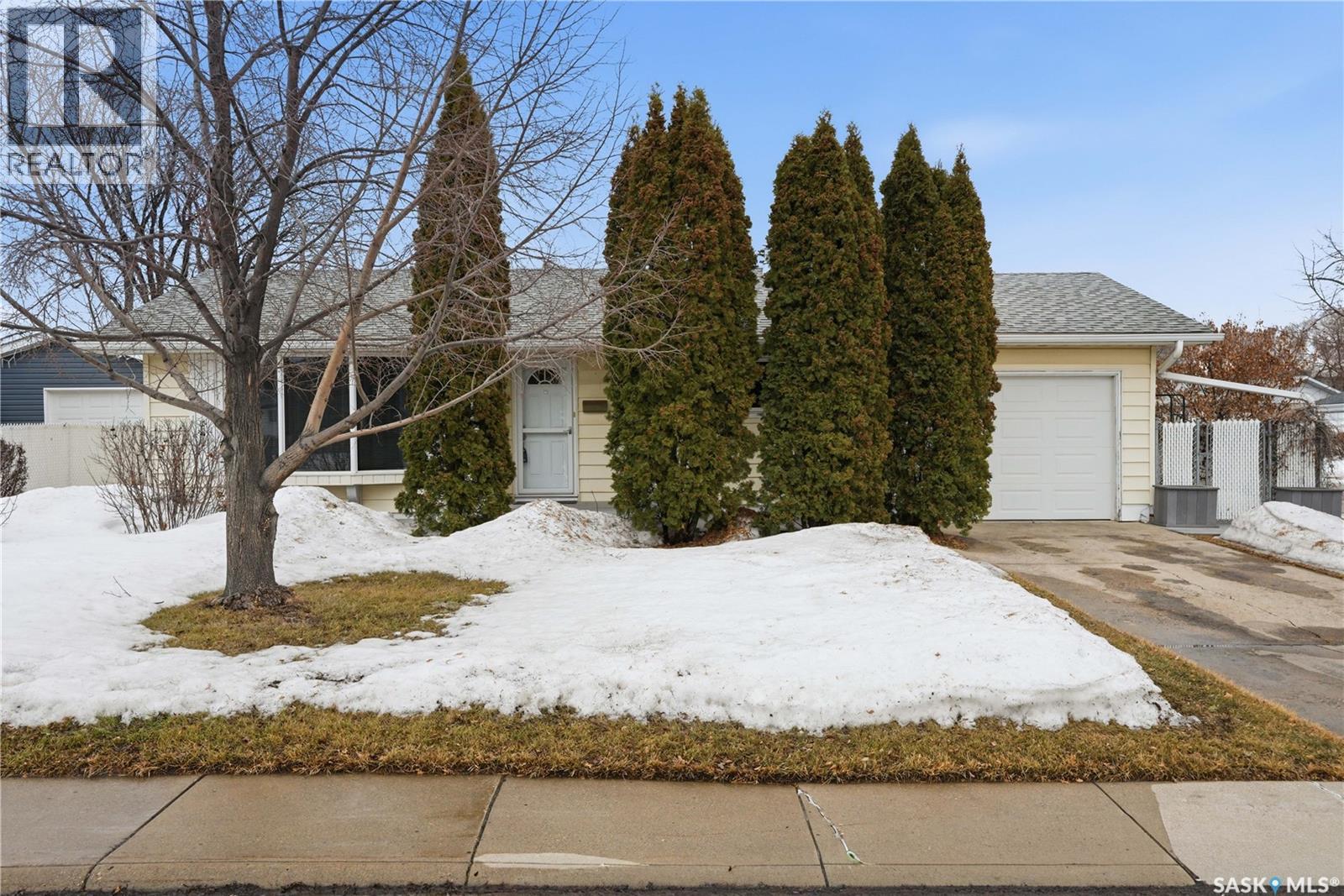 50 Morris Drive, Saskatoon, Saskatchewan  S7L 3T9 - Photo 2 - SK031069