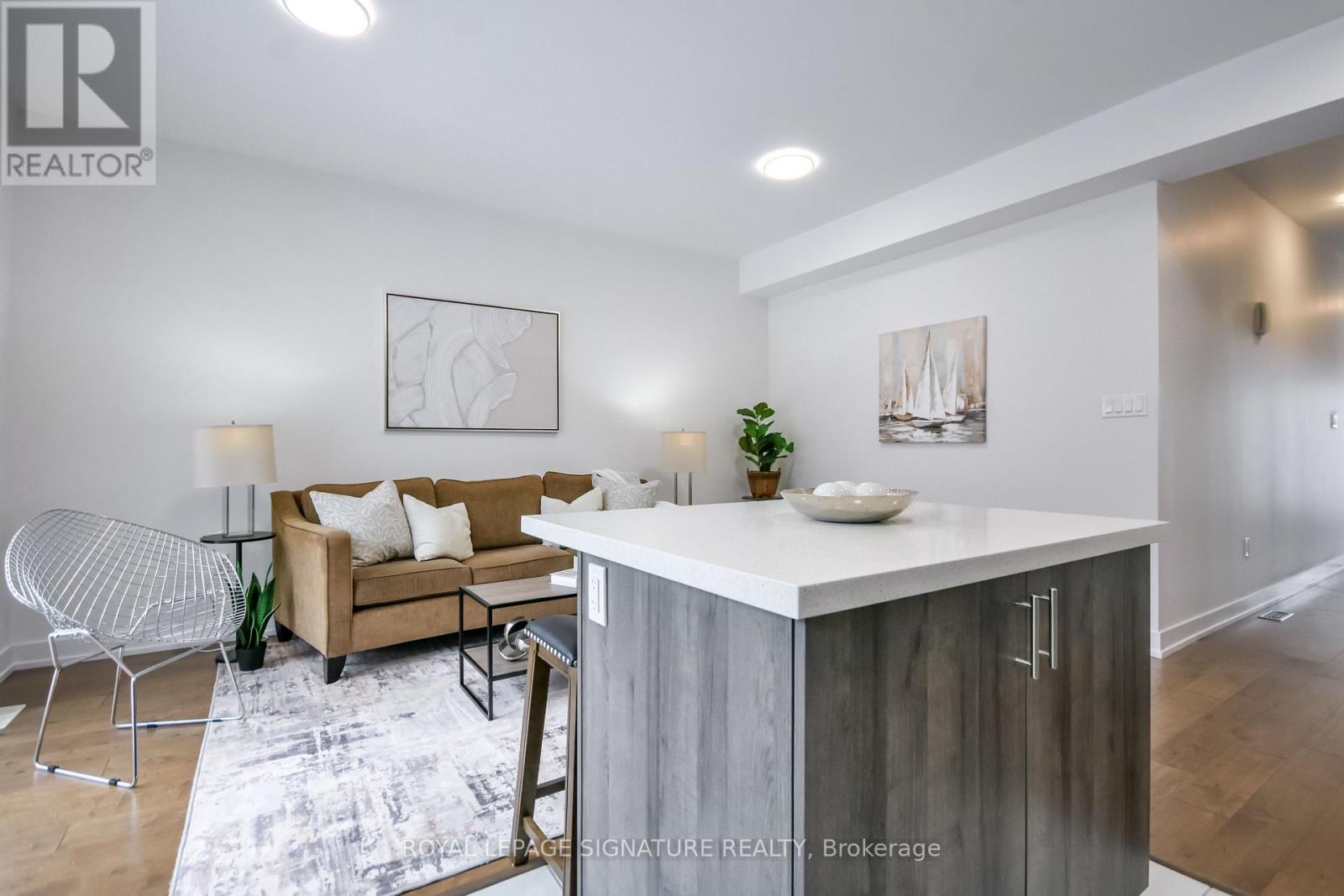 23 Turnberry Lane, Barrie, Ontario  L9J 0M8 - Photo 17 - S12910000