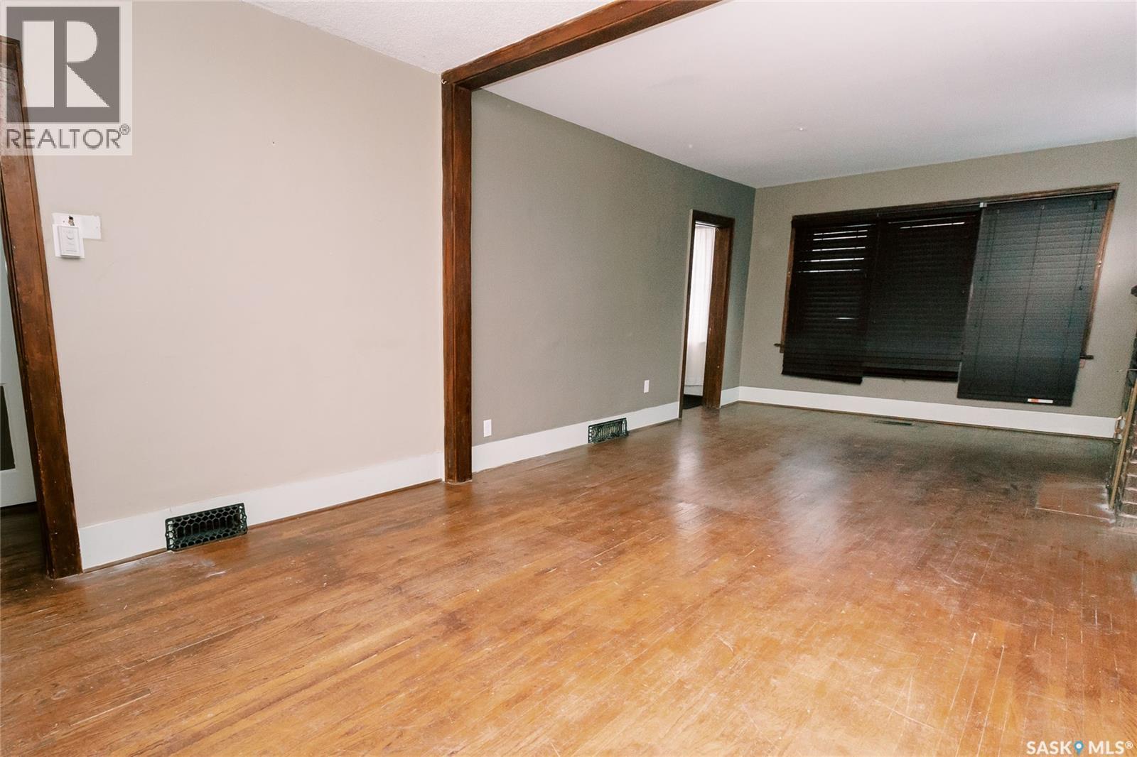 105 28th Street, Saskatoon, Saskatchewan  S7L 0K1 - Photo 10 - SK030940