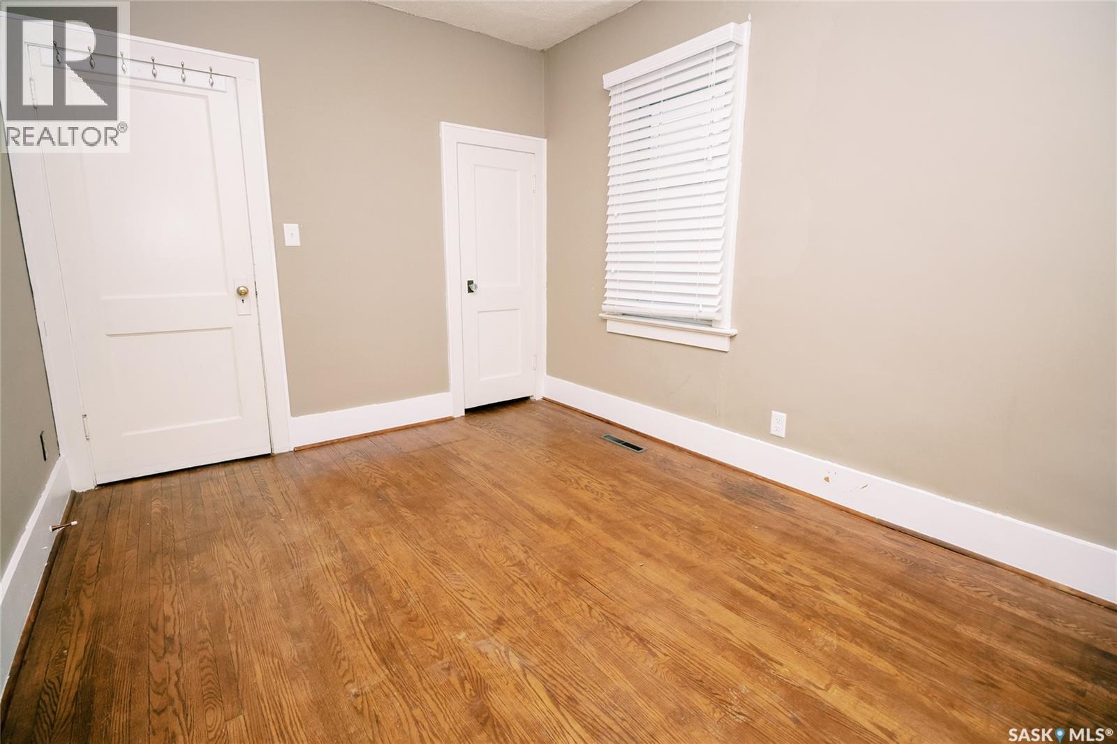 105 28th Street, Saskatoon, Saskatchewan  S7L 0K1 - Photo 12 - SK030940