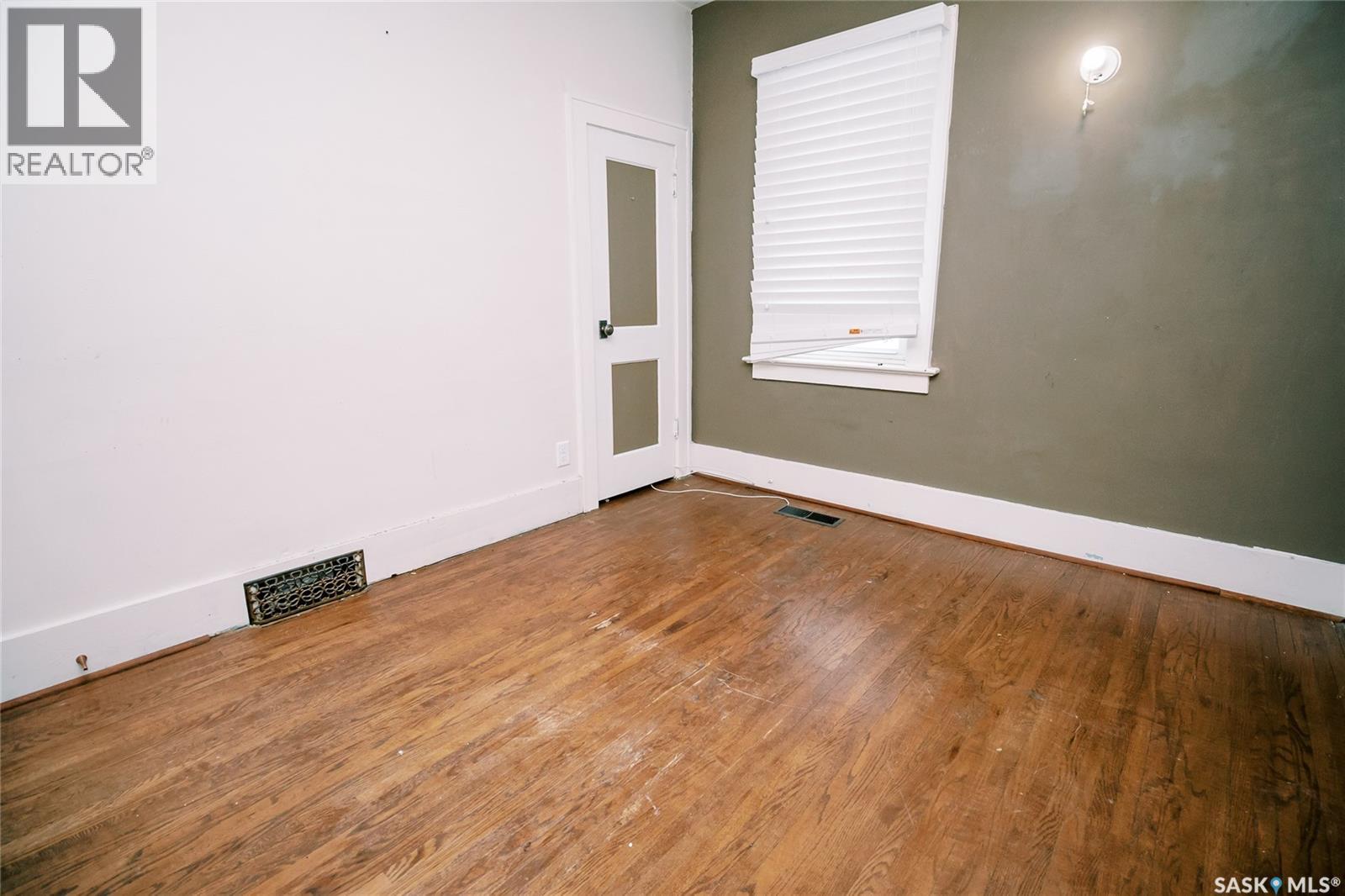 105 28th Street, Saskatoon, Saskatchewan  S7L 0K1 - Photo 18 - SK030940