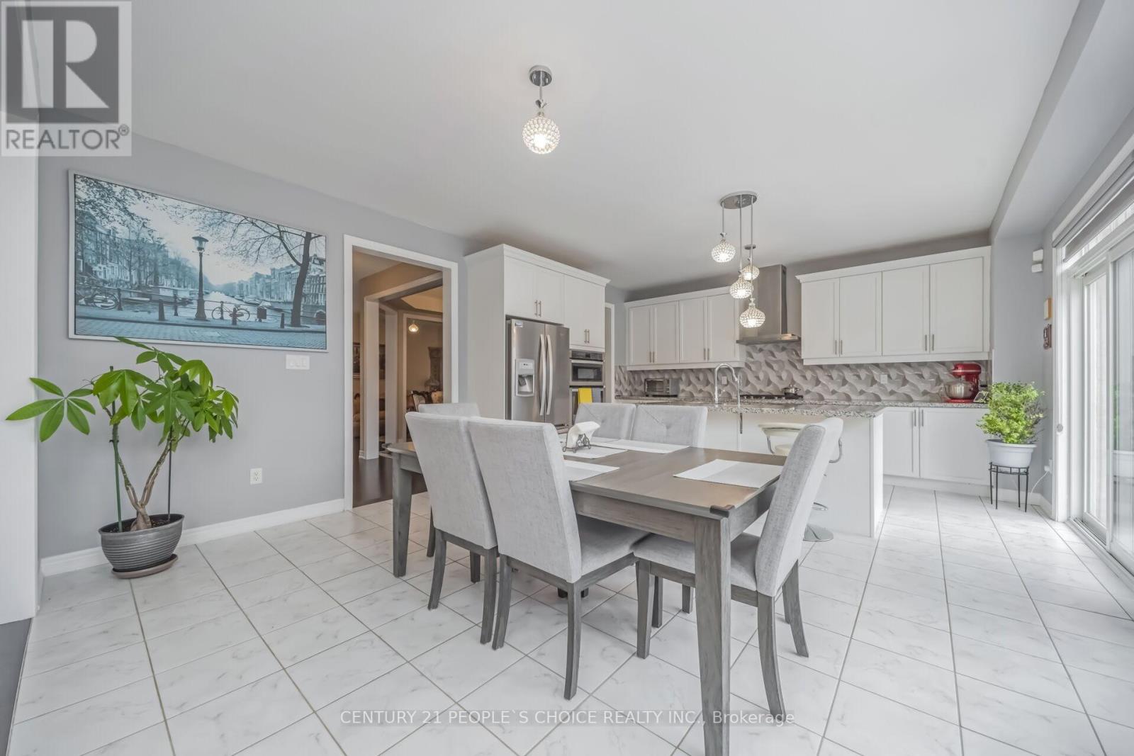 28 Truro Circle, Brampton, Ontario  L7A 4E5 - Photo 15 - W12902532