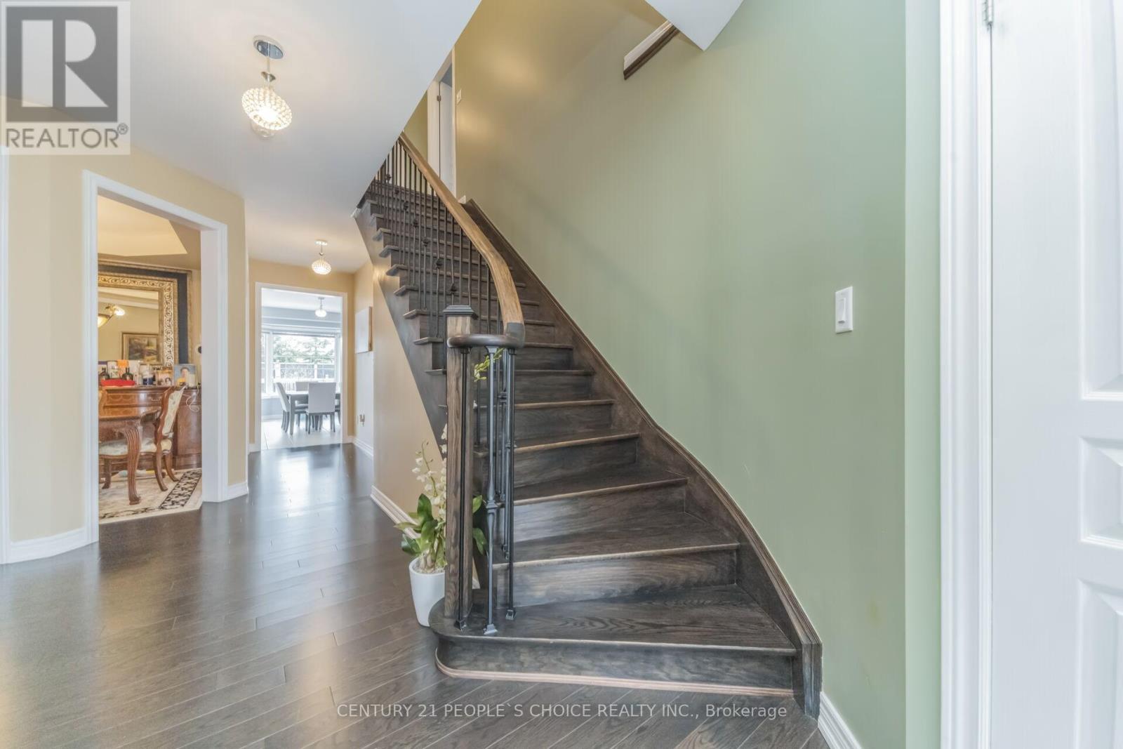 28 Truro Circle, Brampton, Ontario  L7A 4E5 - Photo 20 - W12902532