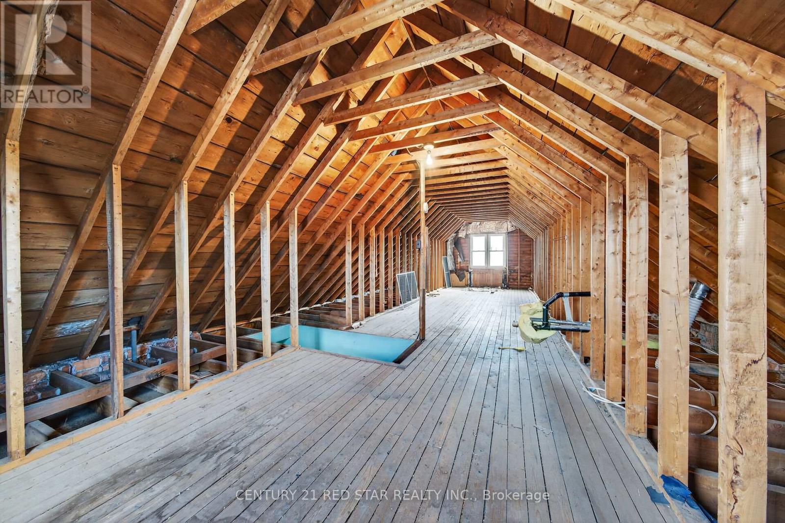 210 Huxley Avenue S, Hamilton, Ontario  L8K 2R3 - Photo 19 - X12881052