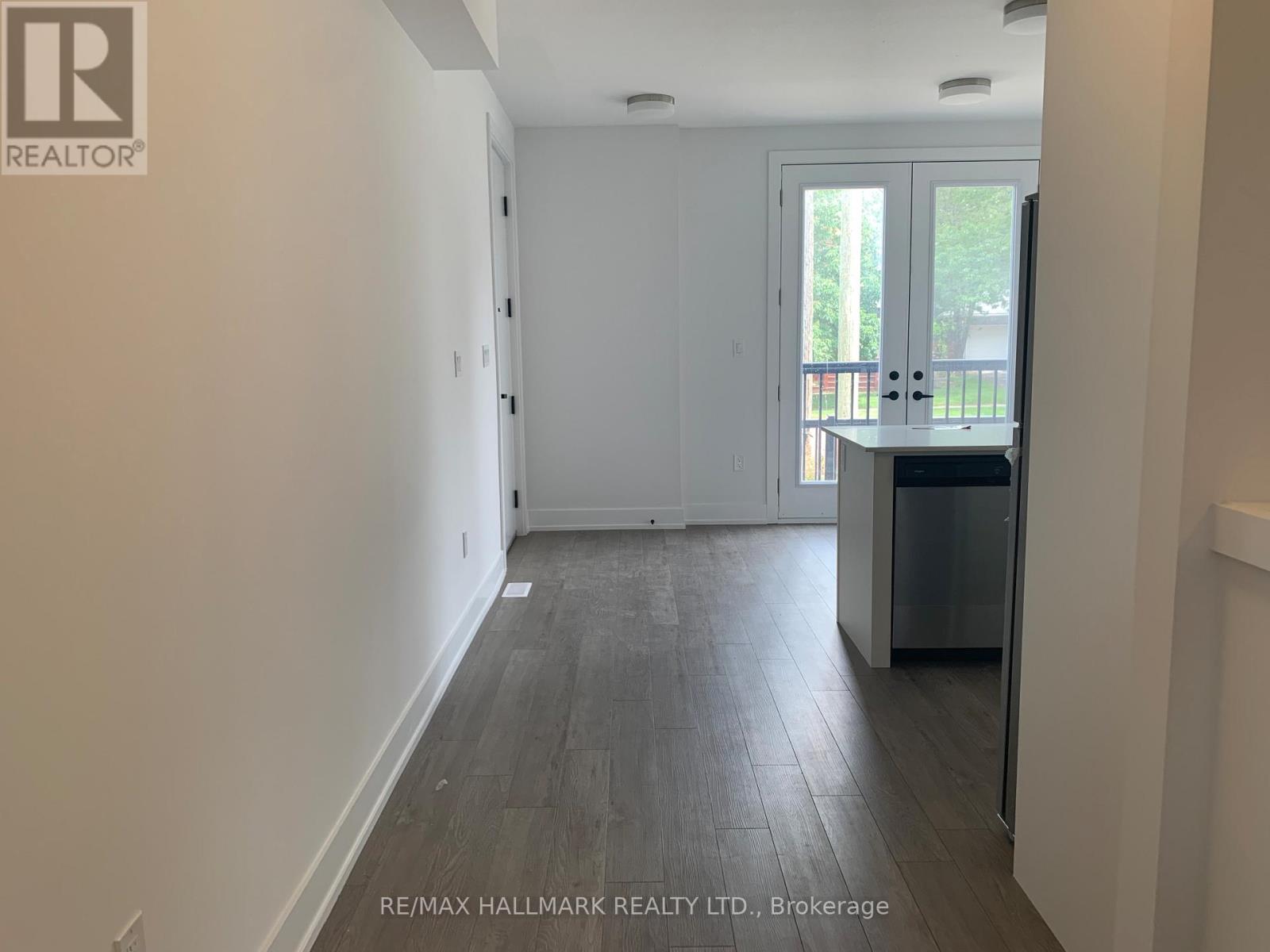 51 - 99 Roger Street, Waterloo, Ontario  N2J 0G1 - Photo 11 - X12909982