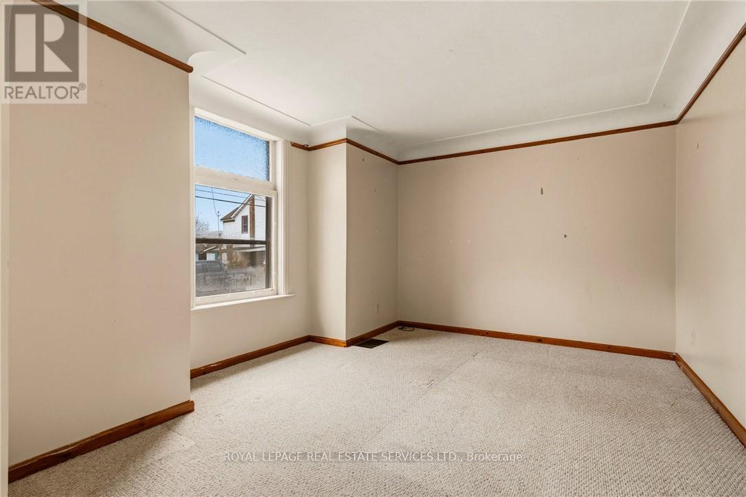 164 Macaulay Street E, Hamilton, Ontario  L8L 3X6 - Photo 6 - X12910016