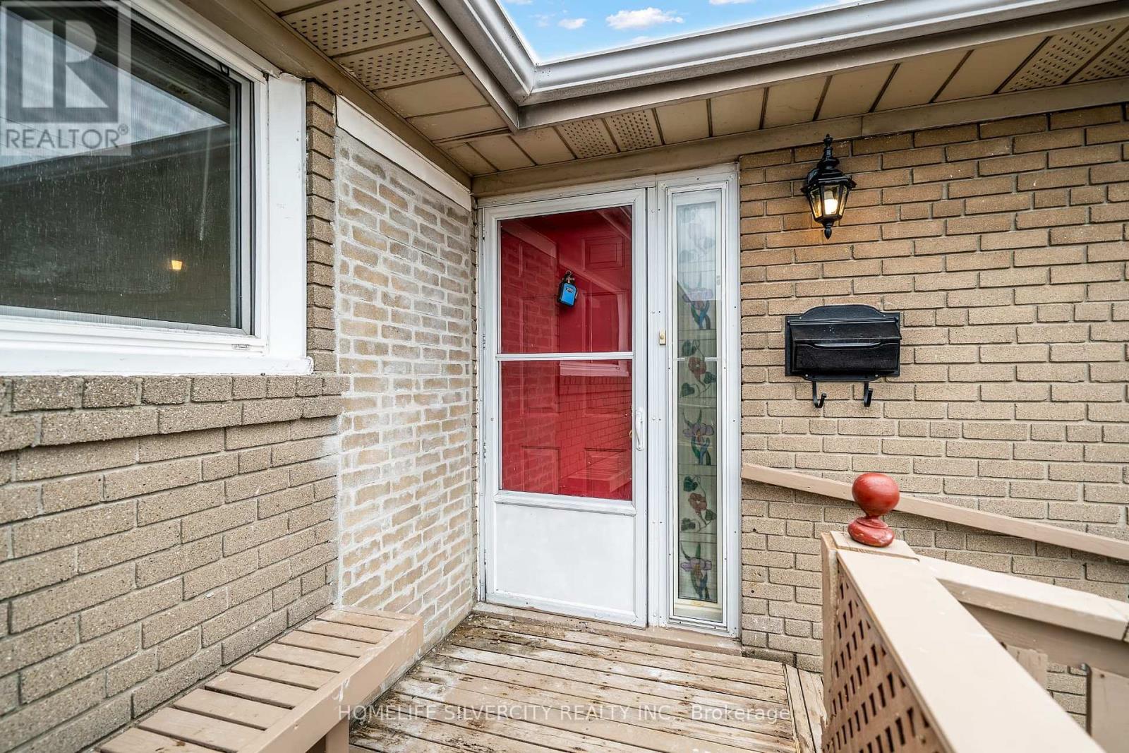 224 Livingston Road, Toronto, Ontario  M1E 1L7 - Photo 2 - E12862762