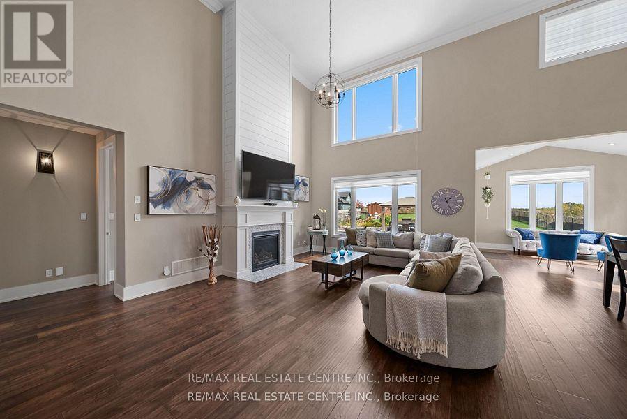 303 Sunnybrae Avenue, Innisfil (Stroud), Ontario  L9S 1E5 - Photo 16 - N12907834