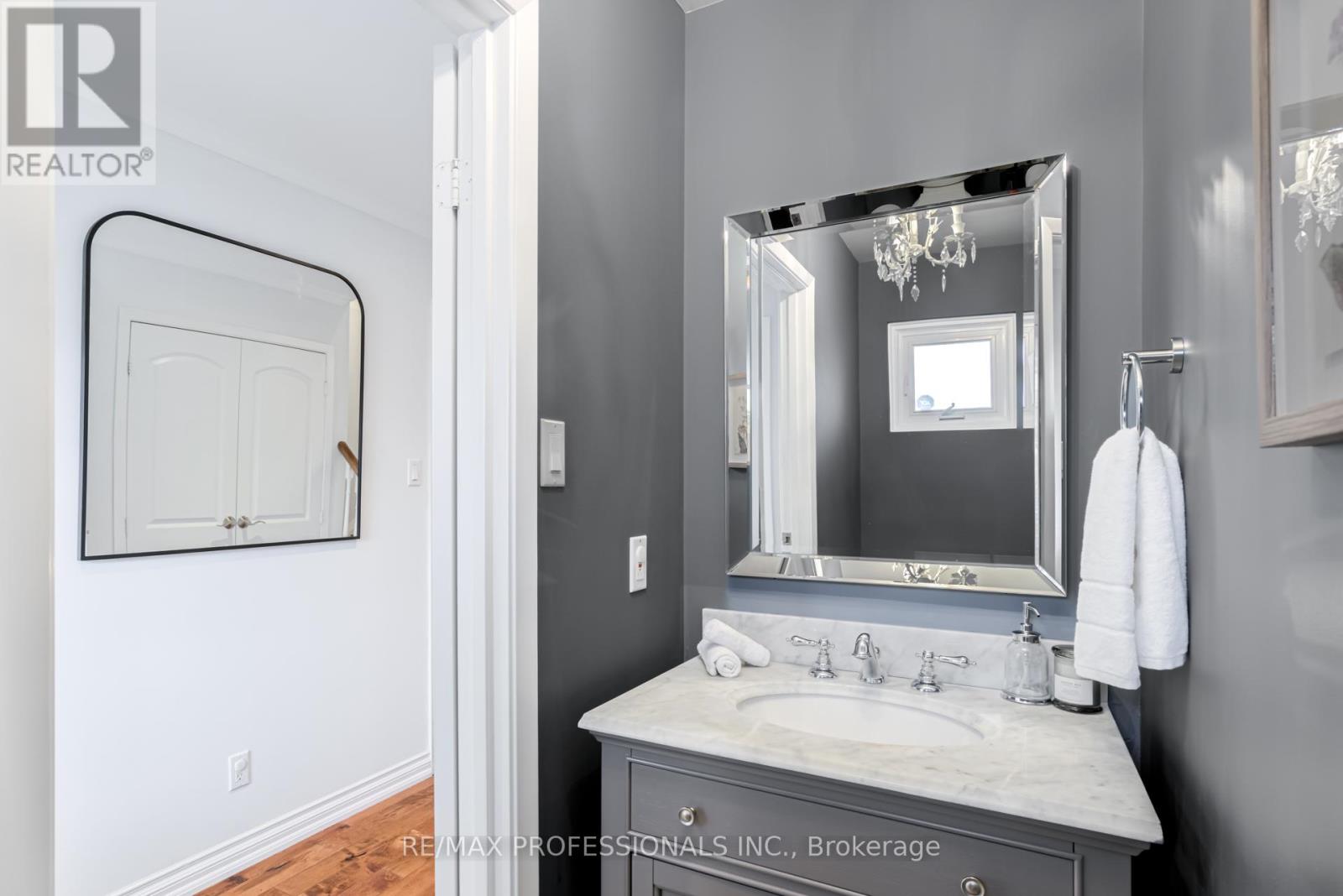 188 Lisa Crescent, Vaughan, Ontario L4J 2N3 - Photo 18 - N12907678