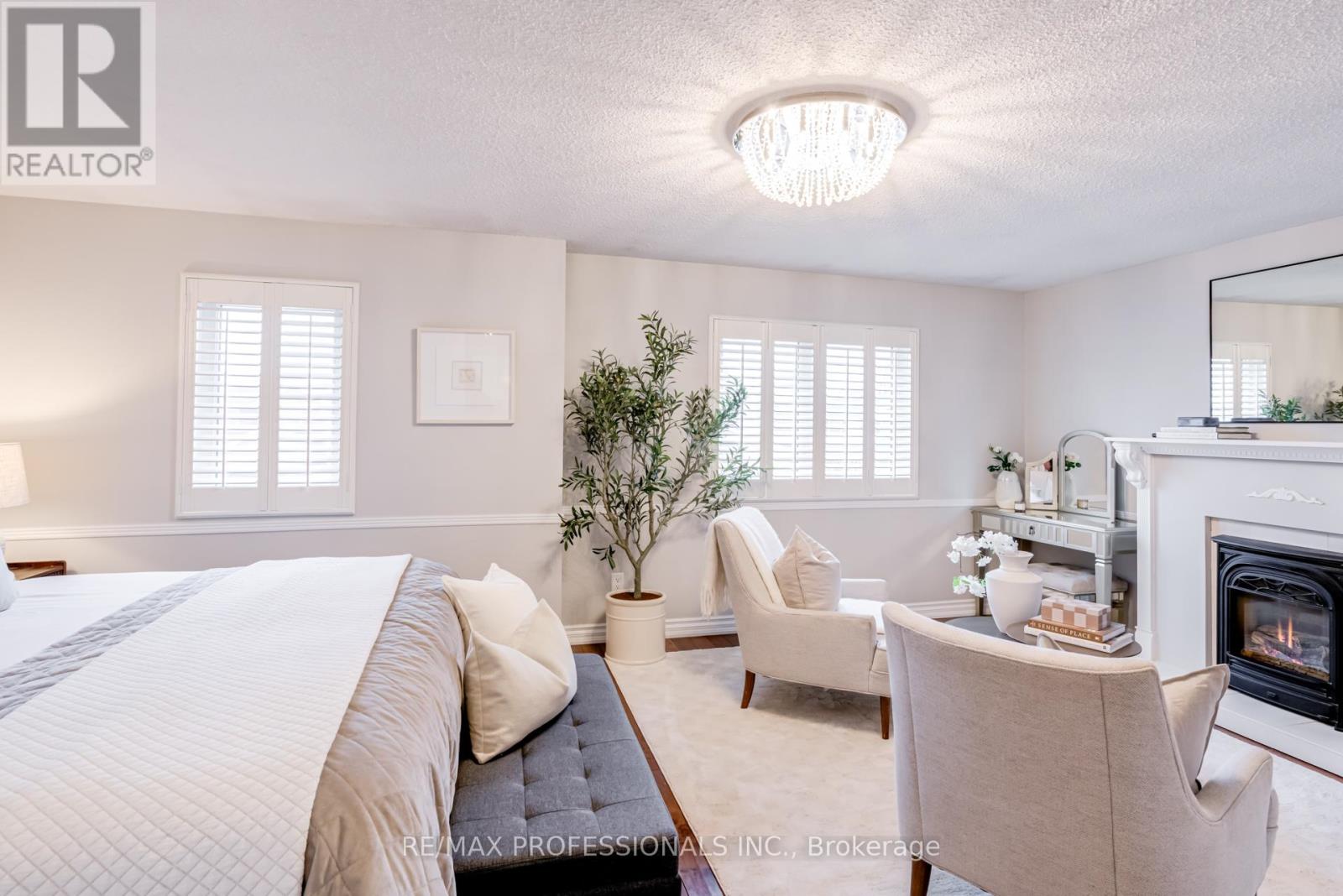 188 Lisa Crescent, Vaughan, Ontario L4J 2N3 - Photo 19 - N12907678