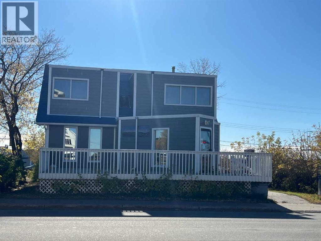 9731 100 Avenue, Grande Prairie, Alberta  T8V 0T5 - Photo 2 - A2243367