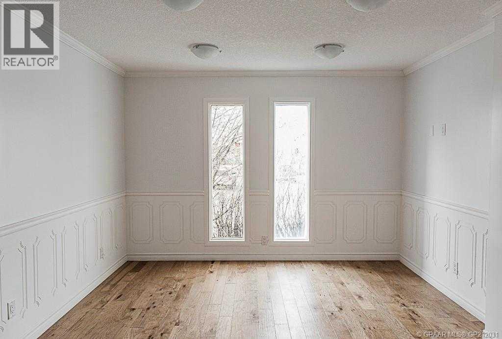 9731 100 Avenue, Grande Prairie, Alberta  T8V 0T5 - Photo 12 - A2243367