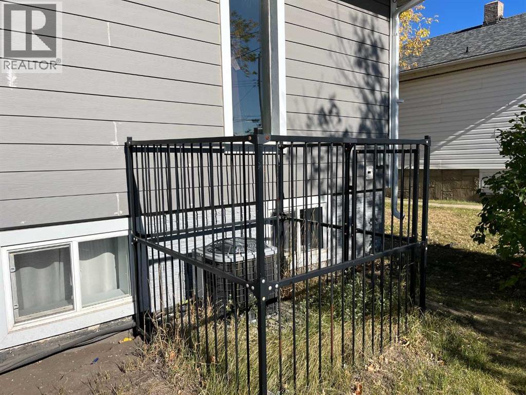 9731 100 Avenue, Grande Prairie, Alberta  T8V 0T5 - Photo 8 - A2243367