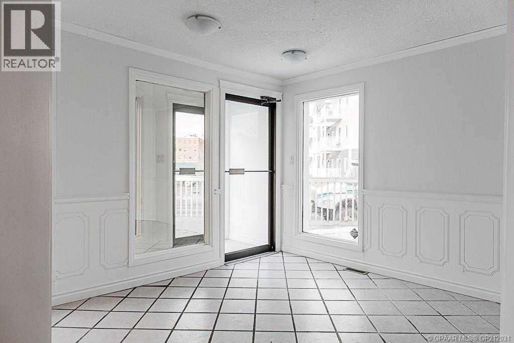 9731 100 Avenue, Grande Prairie, Alberta  T8V 0T5 - Photo 10 - A2243367