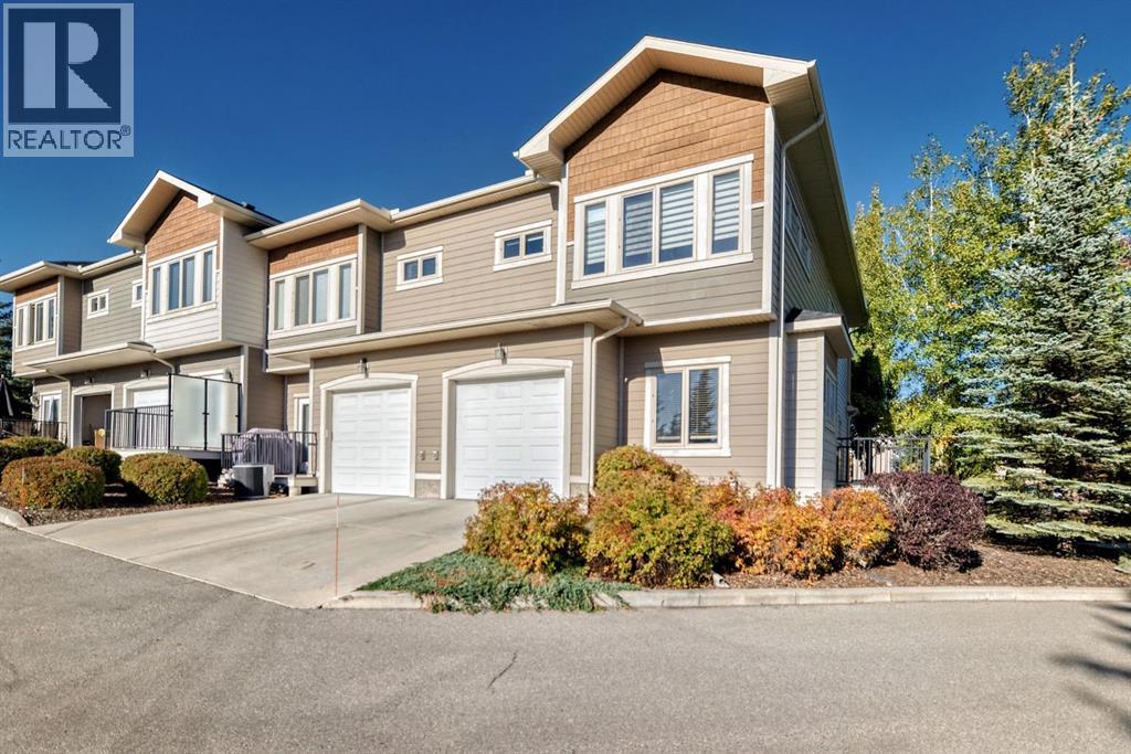 12 Cougar Ridge Landing SW, Calgary, Alberta