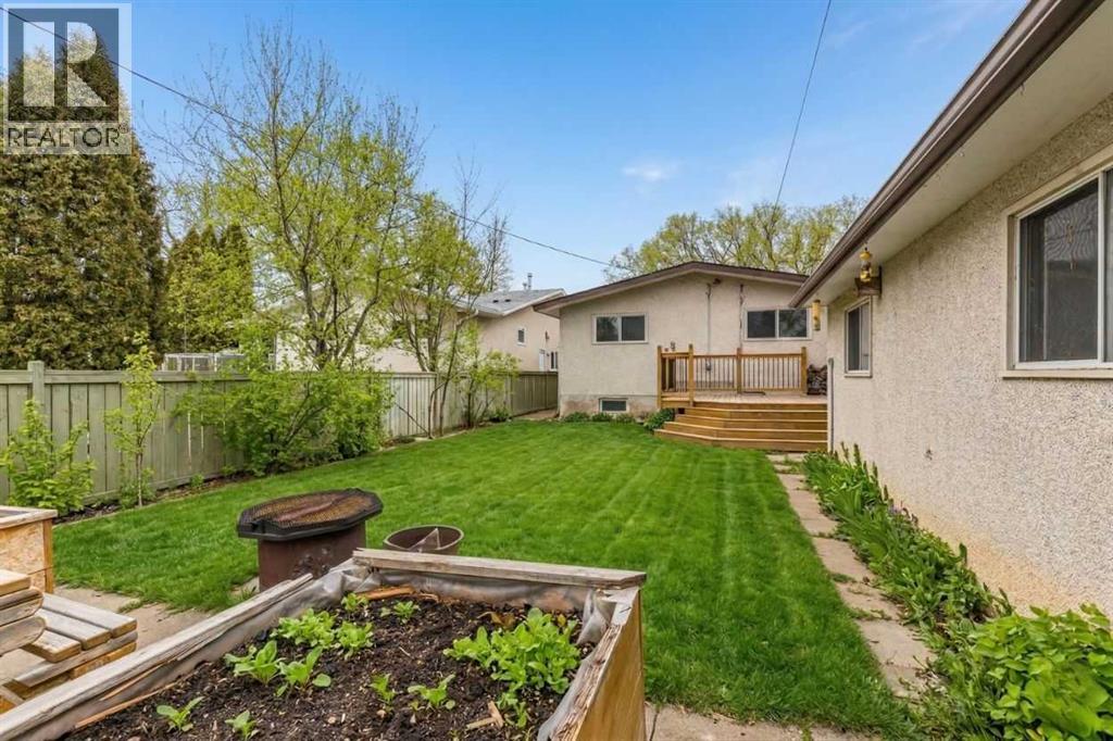 370 1 Street Nw, Medicine Hat, Alberta  T1A 6H4 - Photo 48 - A2293291