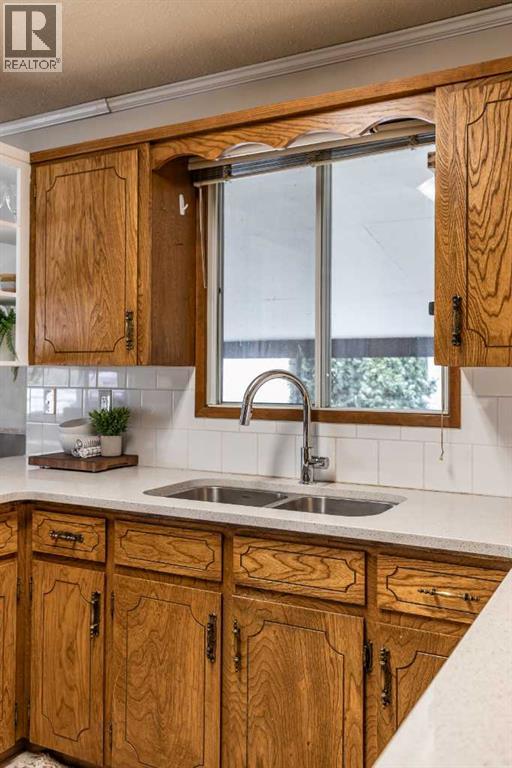 370 1 Street Nw, Medicine Hat, Alberta  T1A 6H4 - Photo 21 - A2293291