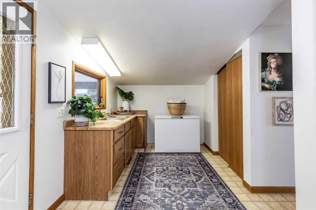 370 1 Street Nw, Medicine Hat, Alberta  T1A 6H4 - Photo 30 - A2293291