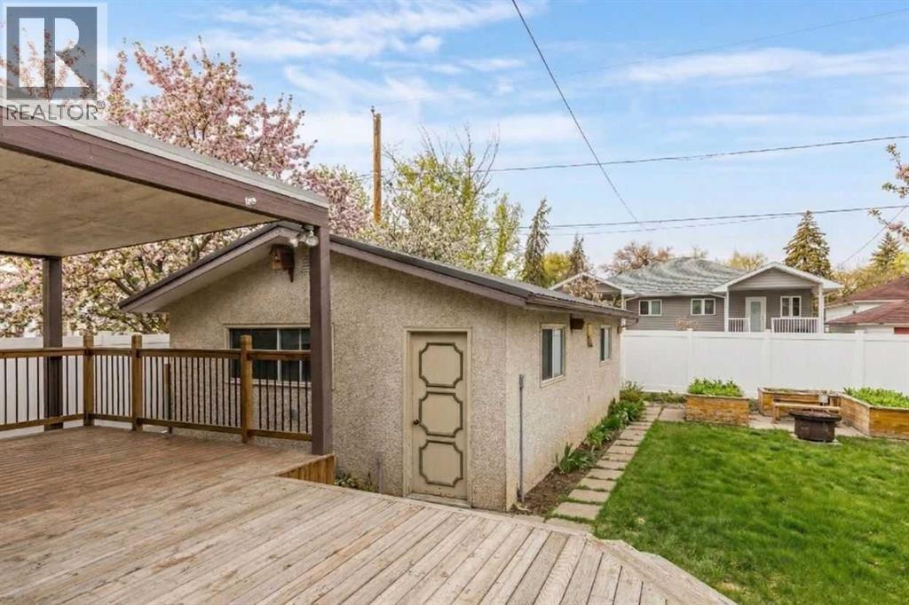 370 1 Street Nw, Medicine Hat, Alberta  T1A 6H4 - Photo 47 - A2293291