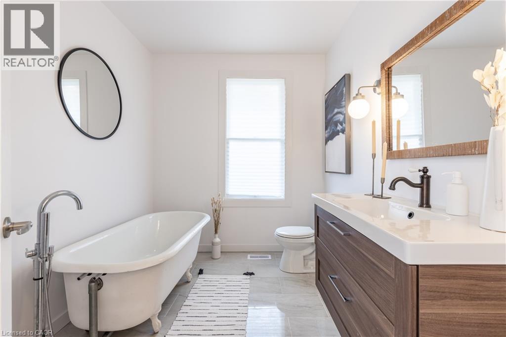 50 Fifth Street, Welland, Ontario  L3B 4Z5 - Photo 12 - 40814262