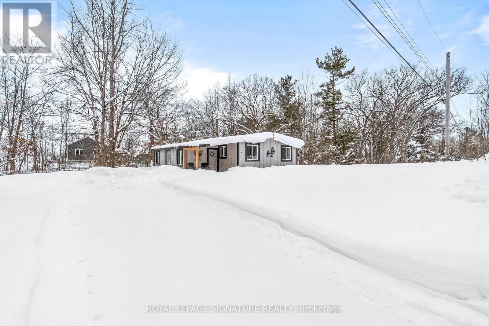 68 Forest Harbour Parkway, Tay, Ontario  L0K 2C0 - Photo 3 - S12867722