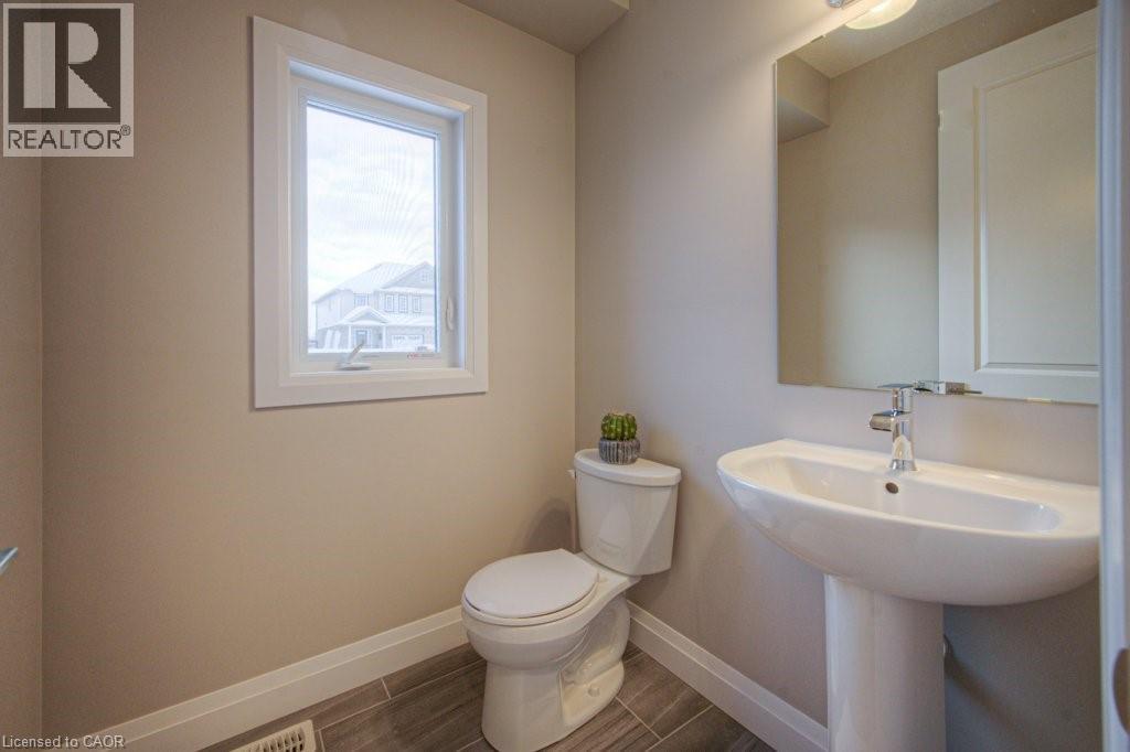 94 Isaac Street, Elmira, Ontario  N3C 2V4 - Photo 3 - 40802887