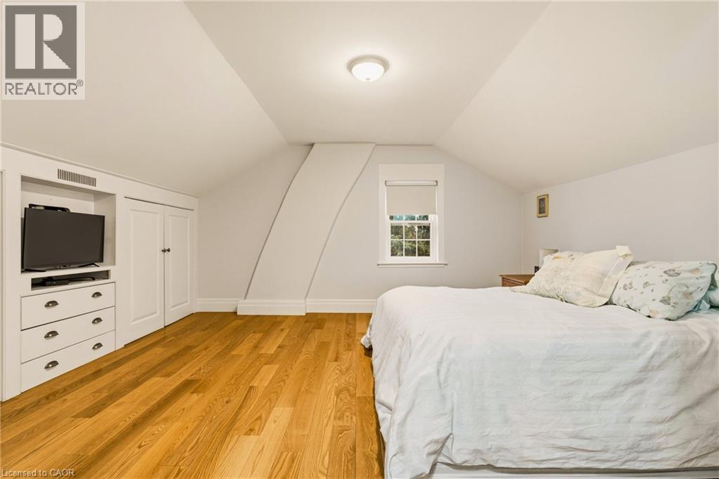 243 Hatt Street, Dundas, Ontario  L9H 2H1 - Photo 32 - 40813622