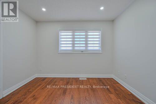 3 Rambling Oak Drive, Brampton, Ontario L7A 3X4 - Photo 11 - W12903616