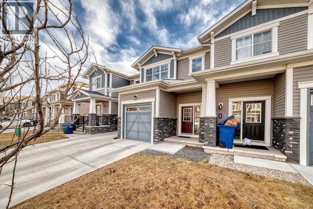 82 Hillcrest Square SW, Airdrie, Alberta