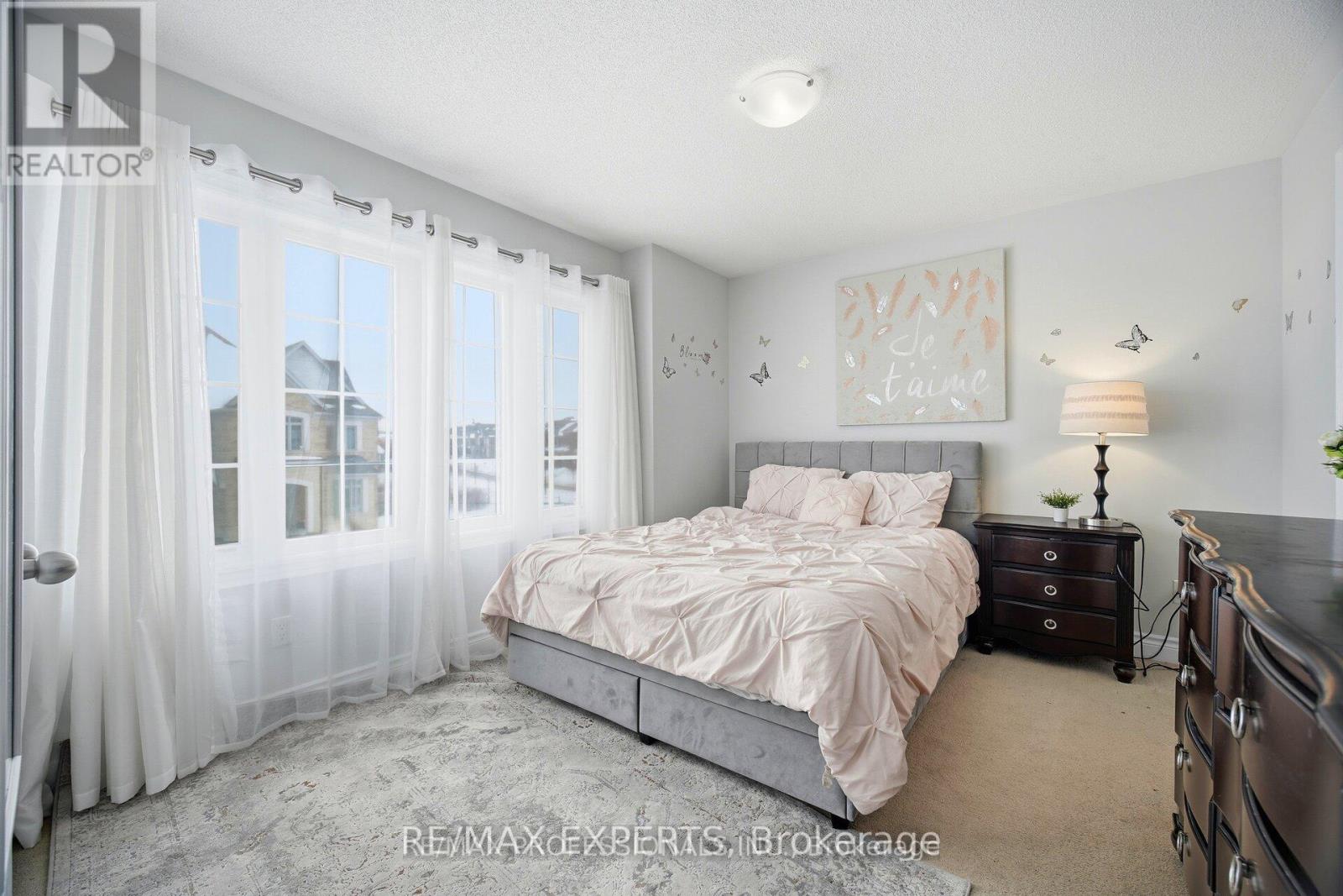 5 Mugford Crescent, Brampton, Ontario  L6Y 6A7 - Photo 31 - W12909452