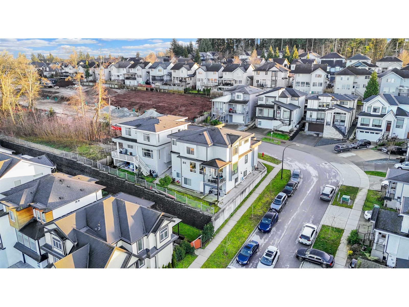 14919 62a Avenue, Surrey, British Columbia  V3S 7X3 - Photo 31 - R3102146