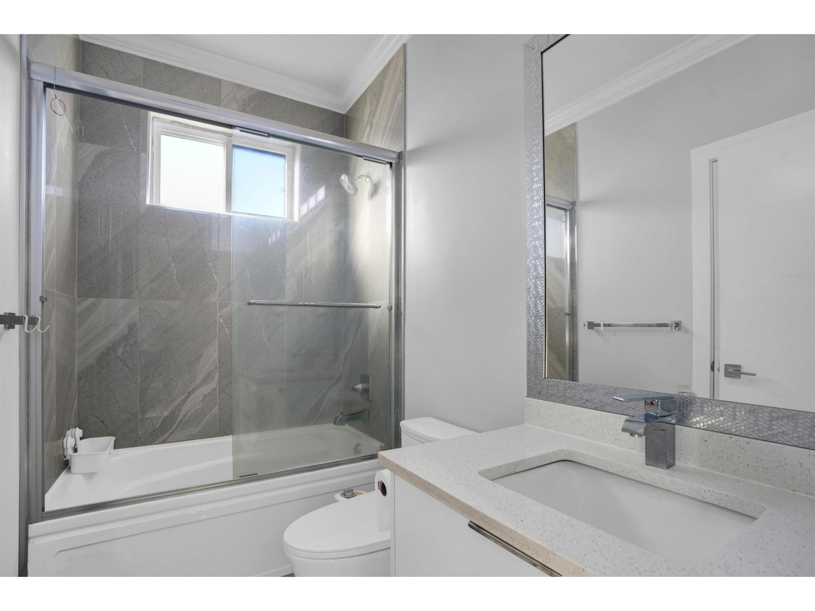 14919 62a Avenue, Surrey, British Columbia  V3S 7X3 - Photo 12 - R3102146