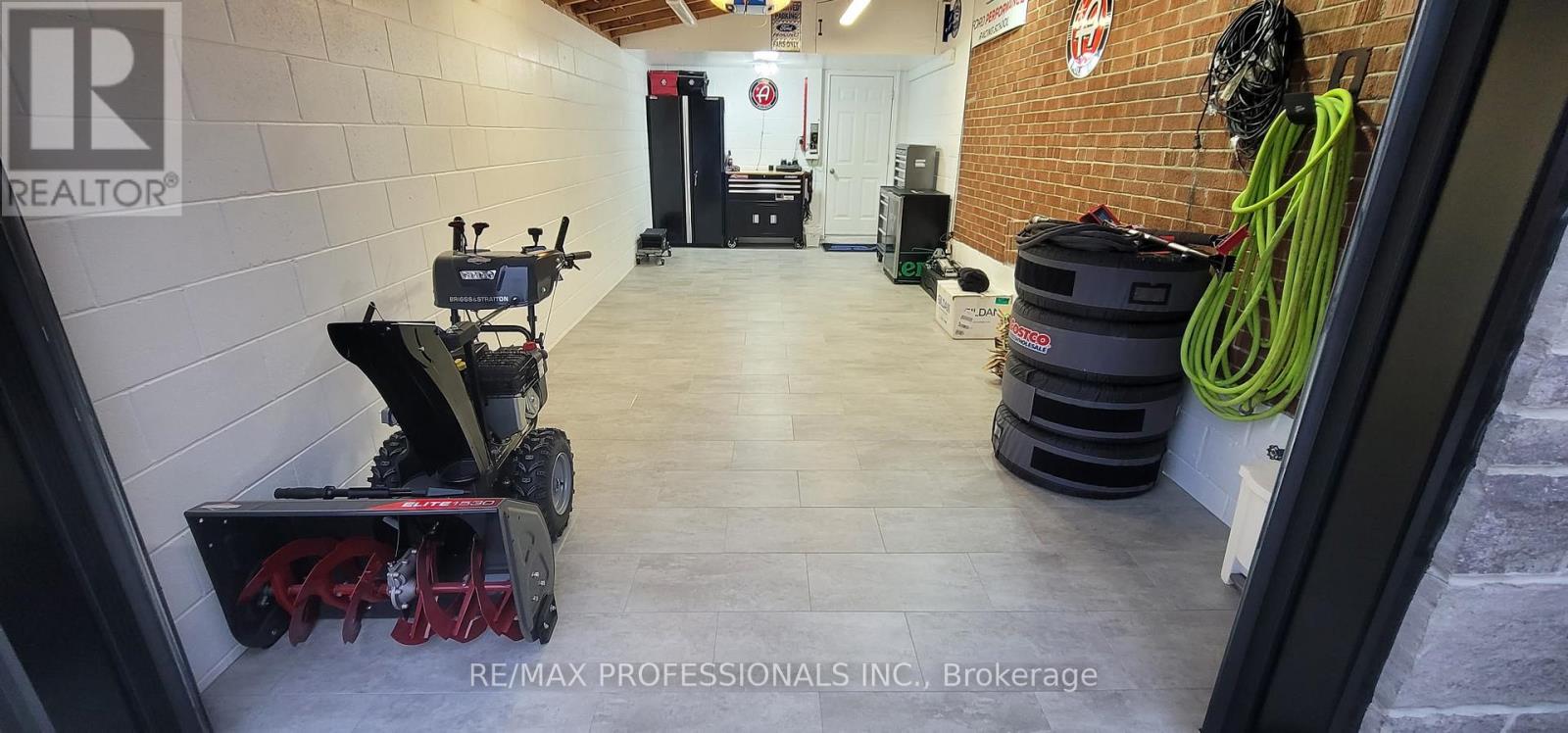 745 Glengrove Avenue W, Toronto, Ontario  M6B 2J7 - Photo 41 - W12910082