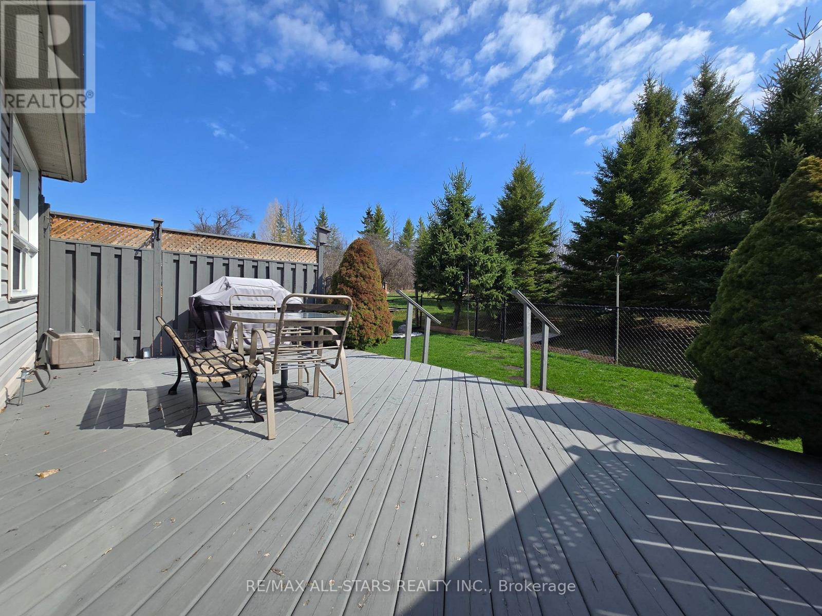 478 Abound Crescent, Peterborough (Ashburnham Ward 4), Ontario  K0L 2H0 - Photo 5 - X12910332