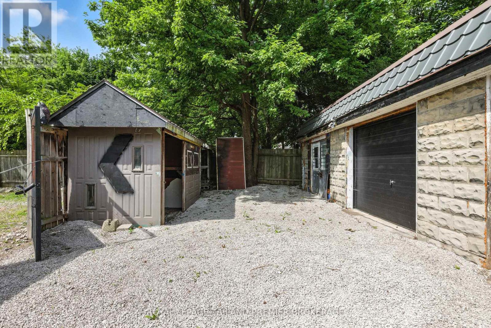 636 Queens Avenue, London East, Ontario  N5W 3H1 - Photo 32 - X12910148