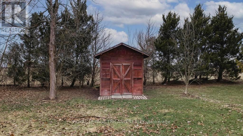 36032 Greenway Road, South Huron, Ontario  N0M 2K0 - Photo 6 - X12910218