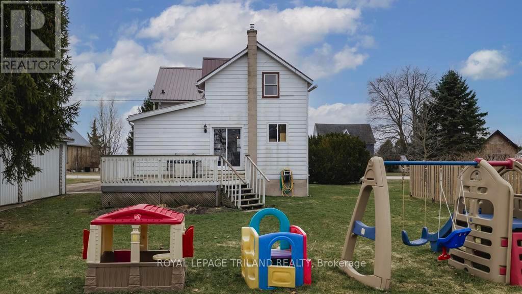 36032 Greenway Road, South Huron, Ontario  N0M 2K0 - Photo 9 - X12910218