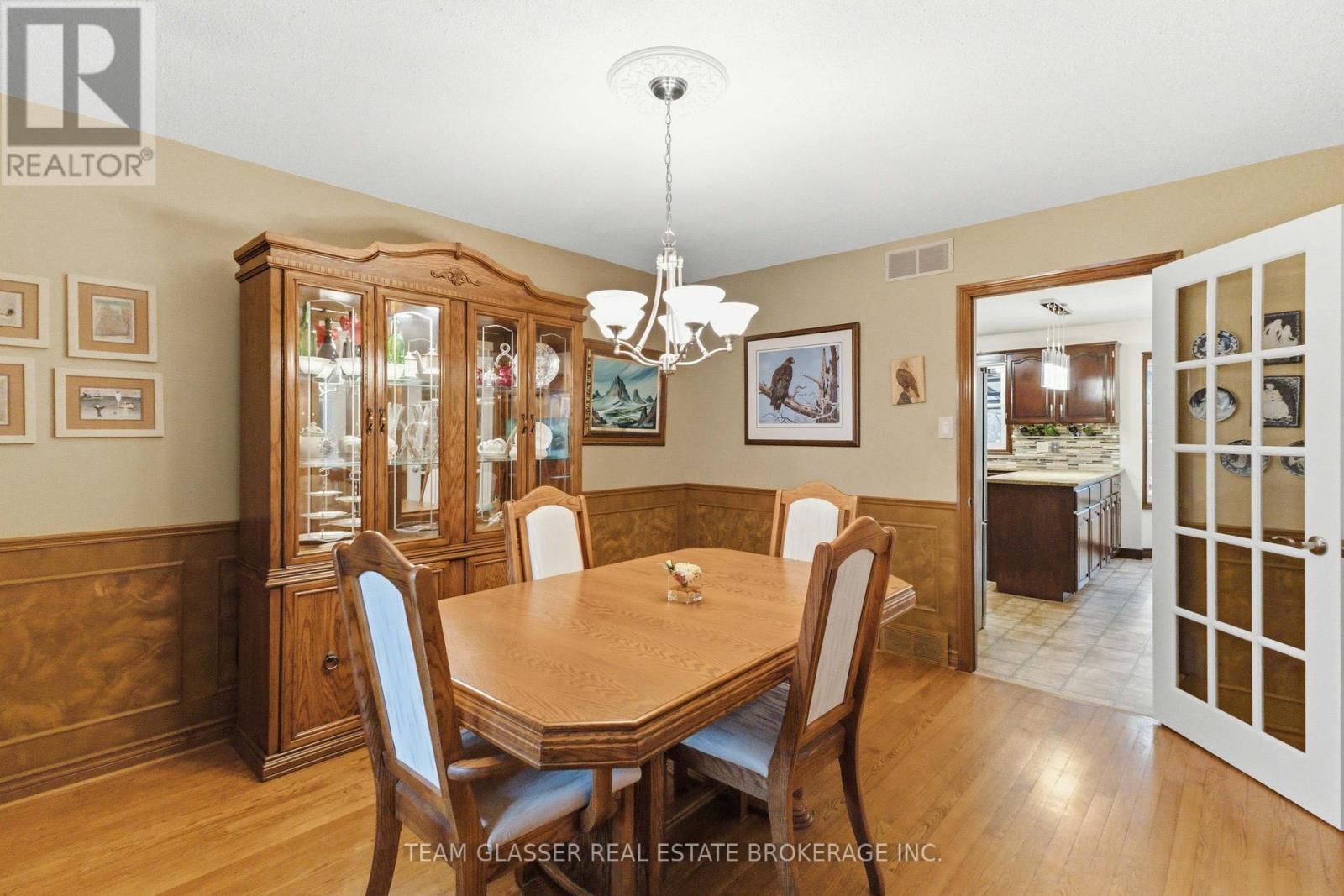 86 Blackburn Crescent, Middlesex Centre, Ontario  N0L 1R0 - Photo 10 - X12910358