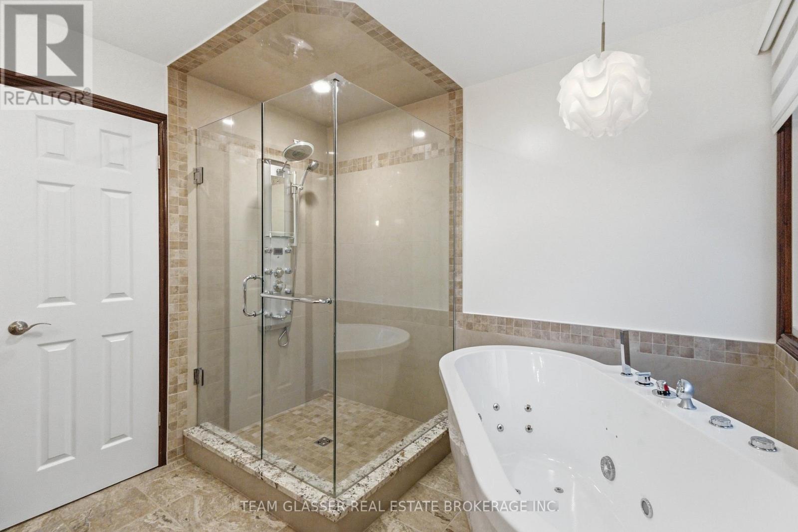 86 Blackburn Crescent, Middlesex Centre, Ontario  N0L 1R0 - Photo 30 - X12910358