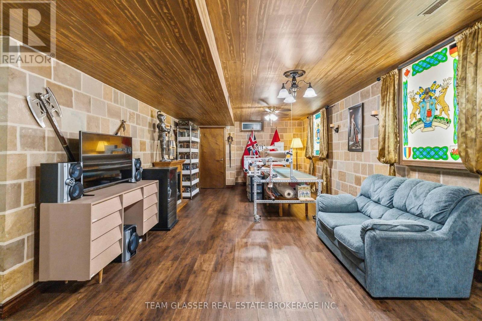 86 Blackburn Crescent, Middlesex Centre, Ontario  N0L 1R0 - Photo 37 - X12910358