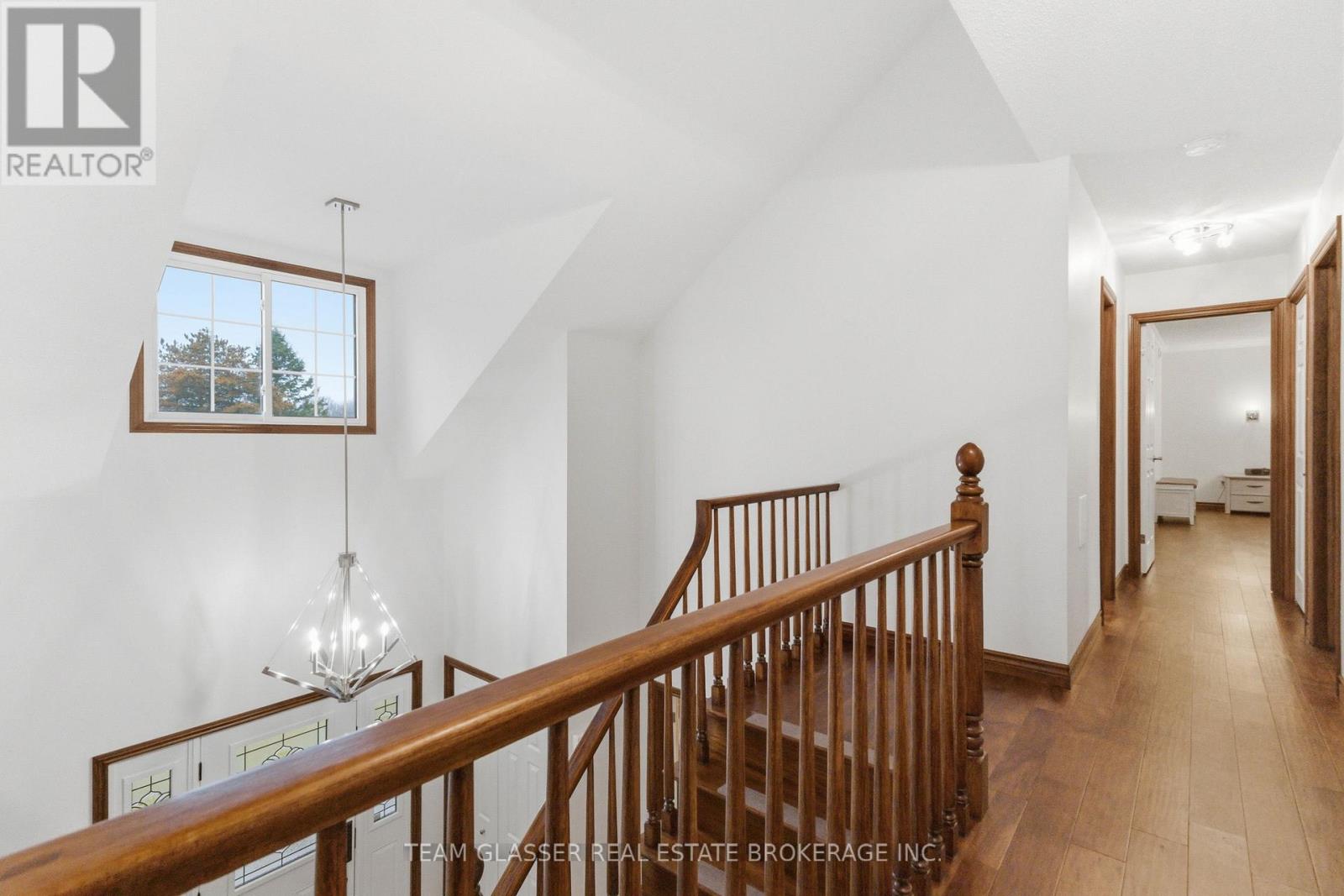 86 Blackburn Crescent, Middlesex Centre, Ontario  N0L 1R0 - Photo 9 - X12910358