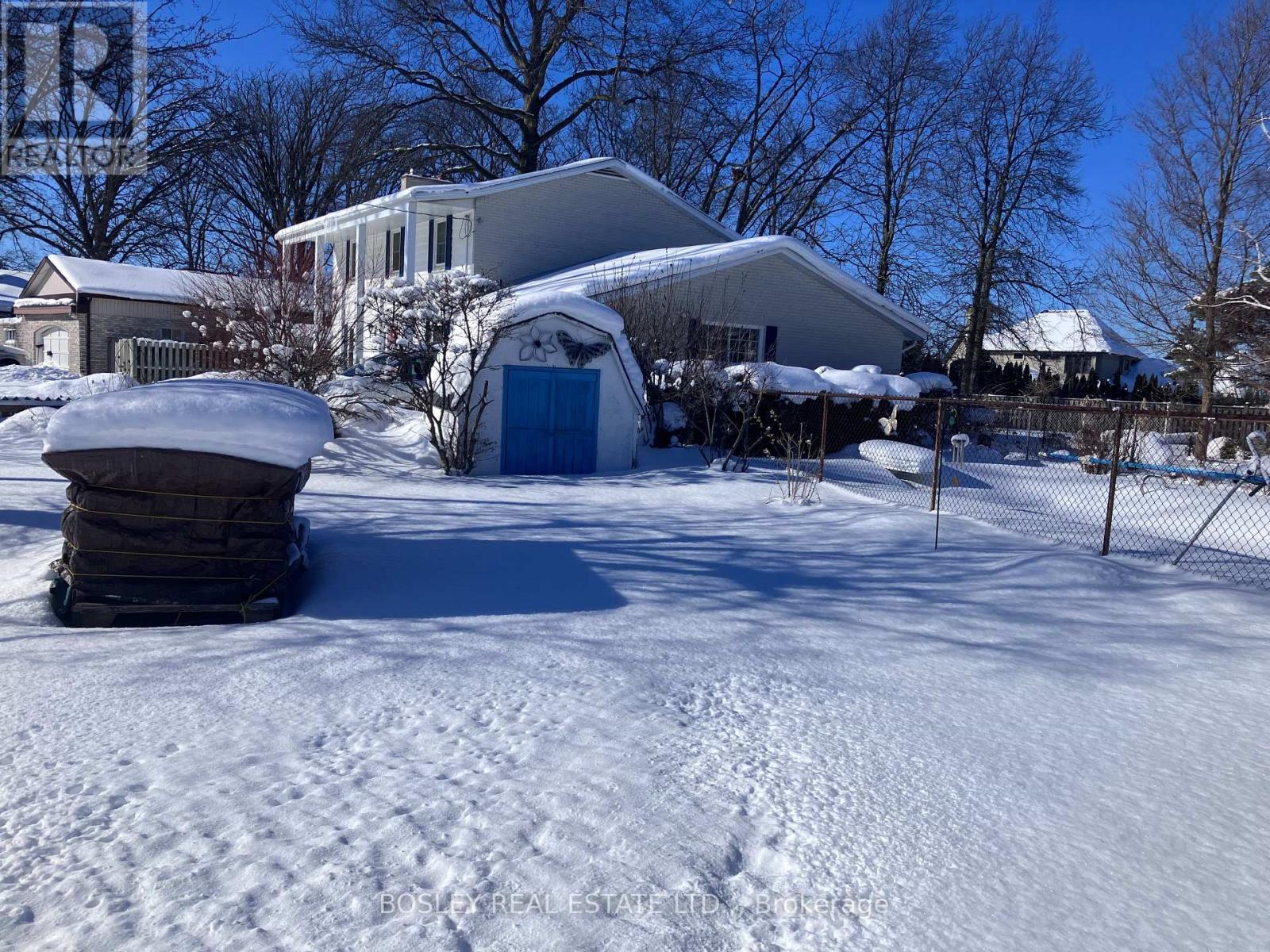 25 Lawrence Drive, Thorold, Ontario  L2V 2X6 - Photo 37 - X12744130