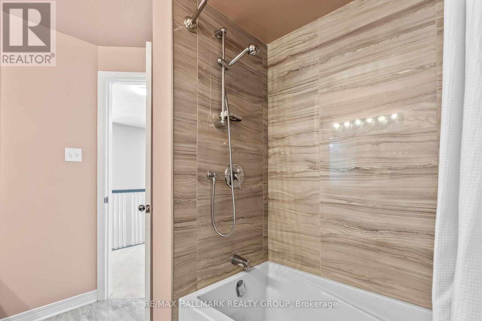 47 Grandcourt Drive, Ottawa, Ontario  K2G 5W9 - Photo 29 - X12910120