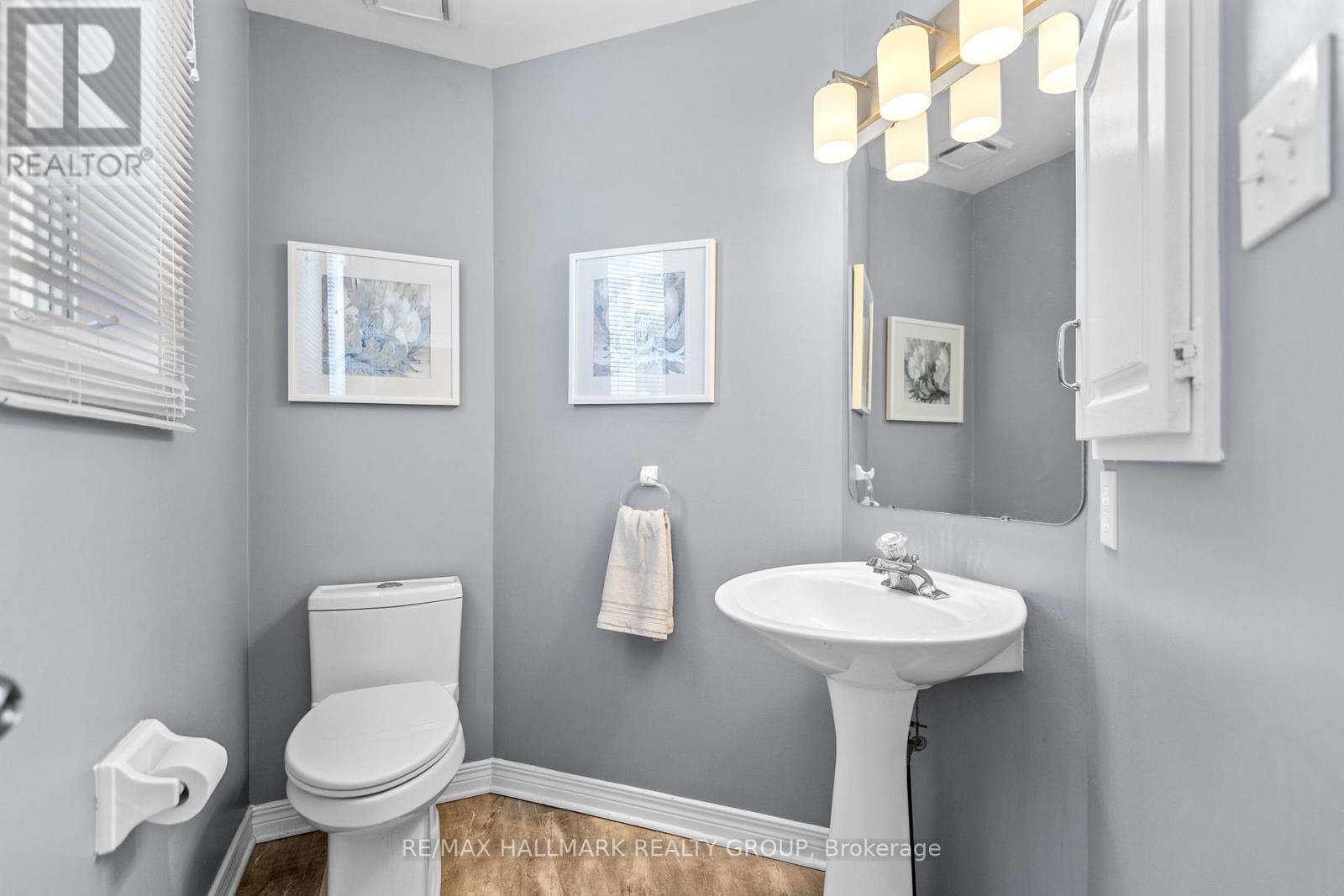 47 Grandcourt Drive, Ottawa, Ontario  K2G 5W9 - Photo 7 - X12910120