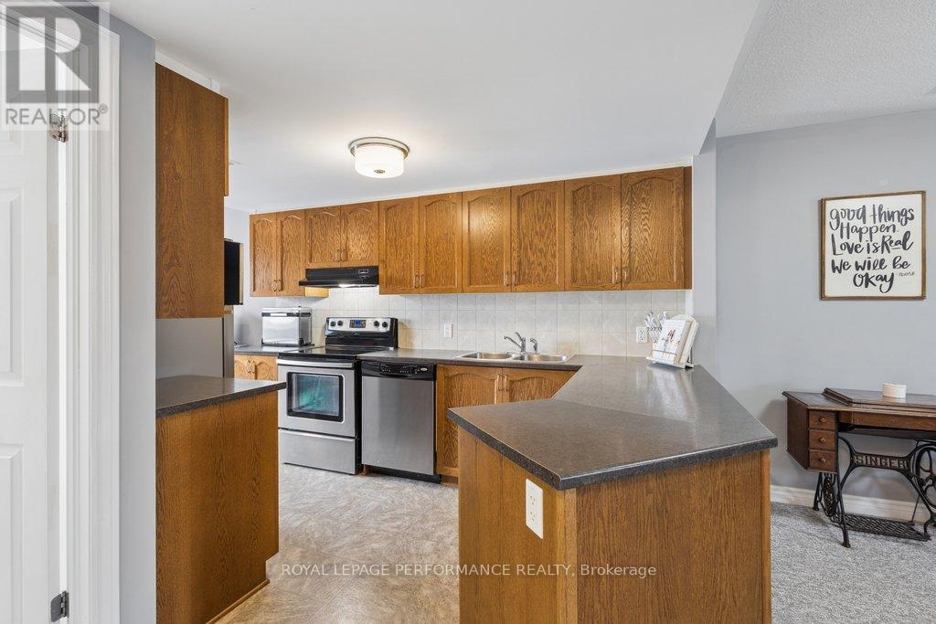 B - 616 Chapman Mills Drive, Ottawa, Ontario  K2J 3V2 - Photo 7 - X12910272
