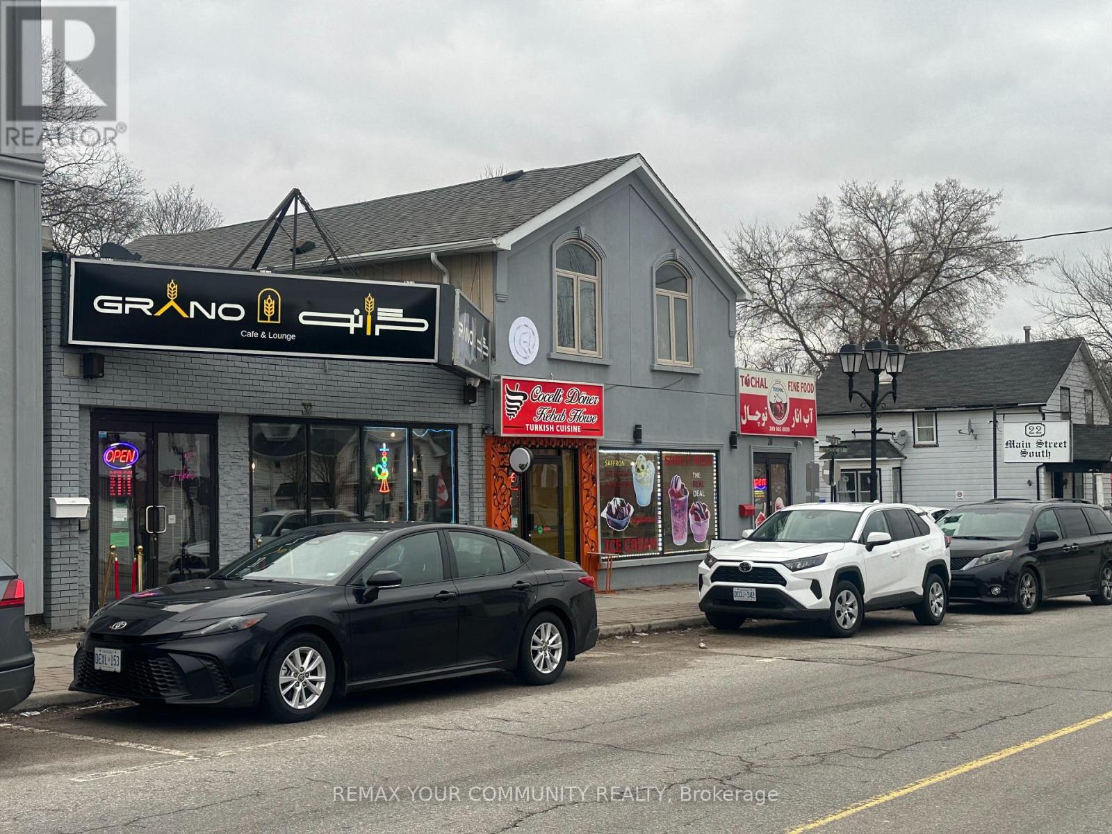 30-32 Main Street S, Newmarket, Ontario  L3Y 3Y3 - Photo 4 - N12856412