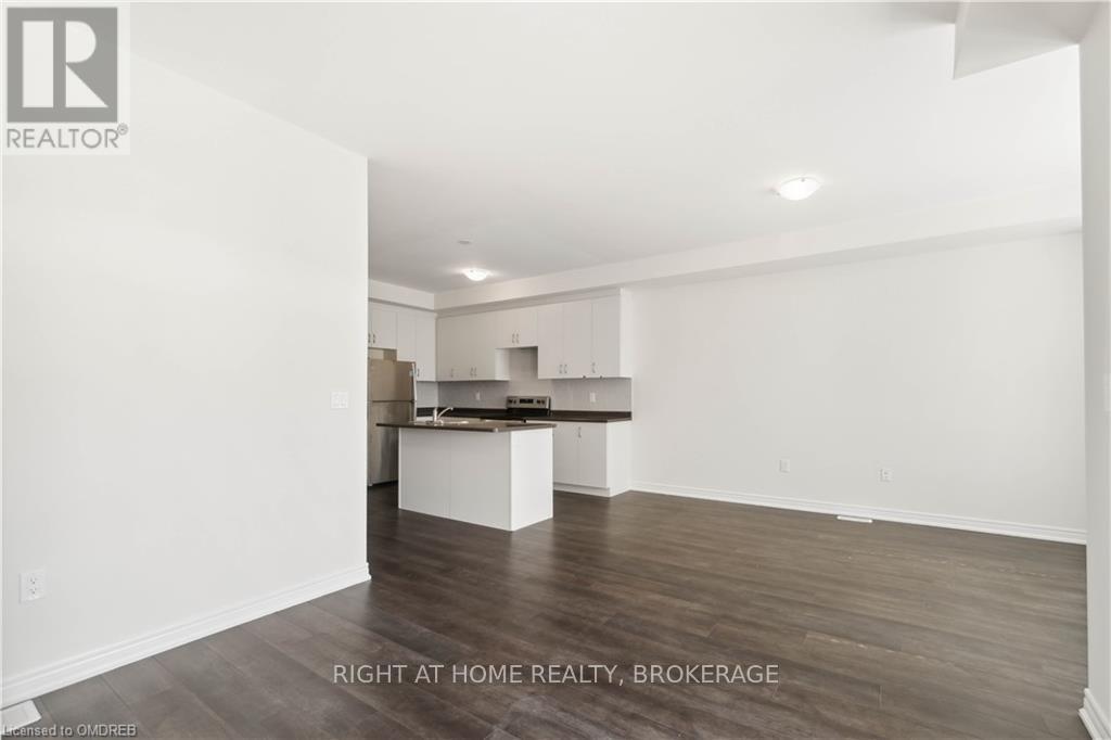 8 - 40 Zinfandel Drive, Hamilton (Fruitland), Ontario  L8E 0L1 - Photo 16 - X12910112