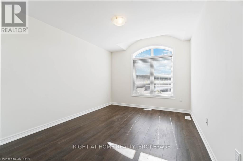 8 - 40 Zinfandel Drive, Hamilton (Fruitland), Ontario  L8E 0L1 - Photo 17 - X12910112